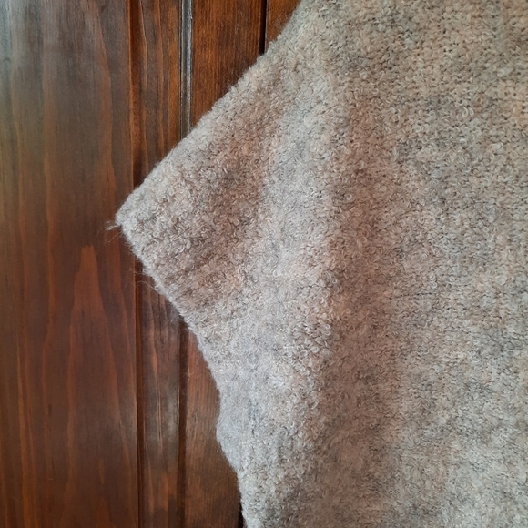 🛍 NWT Express Boucle Crew Neck Mini Shift Sweater Dress tan wool blend size L - Picture 6 of 14